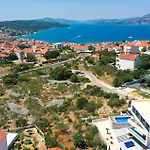 In Okrug Gornji With Sauna Сasa de vacaciones Trogir
