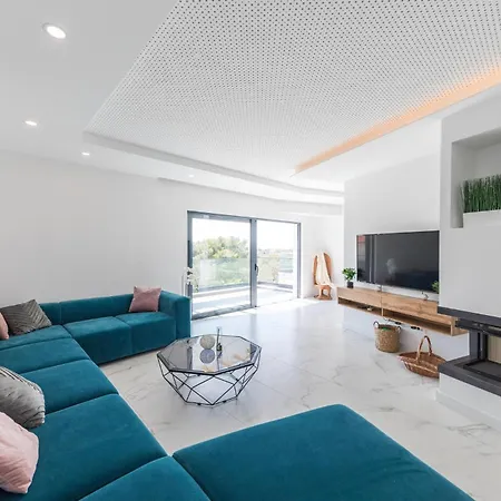 Hébergement de vacances In Okrug Gornji With Sauna